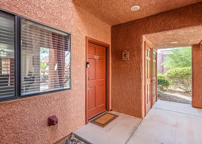 Holiday home Luxurious Gated In Sabino Cyn, Style Living